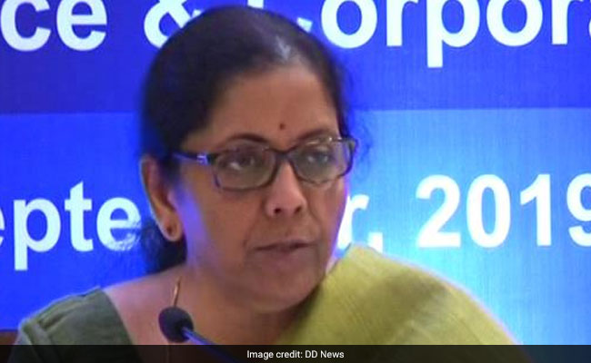 कंपनियों के लिए Corporate Tax में कटौती की घोषणा के बाद Sensex में भारी उछाल