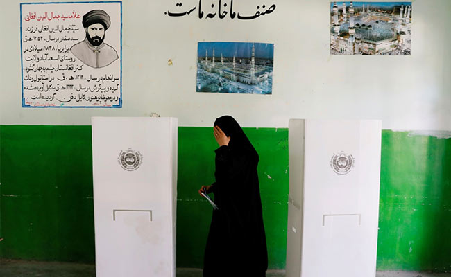 Afghan Election Sees Big Drop In Voter Numbers: Unofficial Estimate