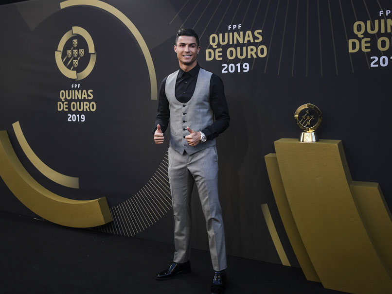 Watch: Cristiano Ronaldo Gets Heart-Warming Message From Alex Ferguson After Winning Record 10th Award