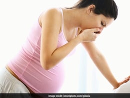 Keep Pre-Cycle Nausea At Bay With These Nutritionist Approved Food Swaps