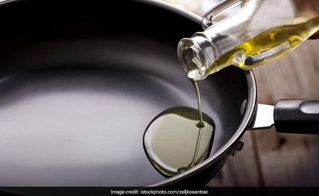 Cooking oil: Avoid reusing cooking oil for cooking; Cook food in fresh oil for each meal