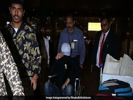 एयरपोर्ट पर व्हीलचेयर में दिखे Irrfan Khan, कैमरा देखते ही यूं छिपाया चेहरा, जानें वजह... एयरपोर्ट पर व्हीलचेयर में दिखे Irrfan Khan, कैमरा देखते ही यूं छिपाया चेहरा, जानें वजह...