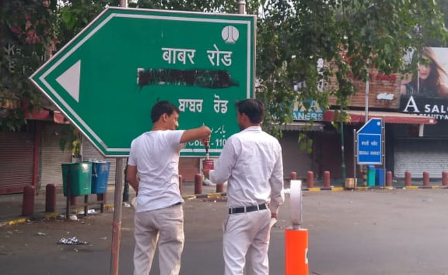 Babar Road Sign In Delhi's High-Security Zone Blackened By Hindu Sena