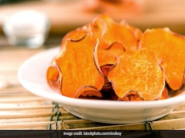 Weight Loss: 5 Low-Carb Winter Snacks To Help You Get Through The Chills Weight Loss: 5 Low-Carb Winter Snacks To Help You Get Through The Chills