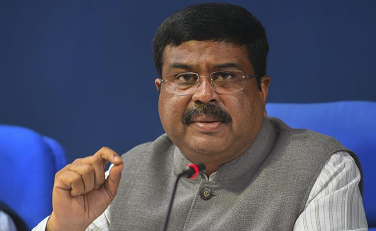 GMT  से नहीं महाकाल स्टैंडर्ड टाइम से अपनी घड़ी मिलाएगी दुनिया, केंद्रीय मंत्री धर्मेंद्र प्रधान ने दिया प्रस्ताव