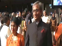 हर जंग जीतने के लिए नहीं, सिर्फ इसलिए लड़ी जाती है, ताकि दुनिया को बताया जा सके, कोई है, जो लड़ रहा है : रवीश कुमार हर जंग जीतने के लिए नहीं, सिर्फ इसलिए लड़ी जाती है, ताकि दुनिया को बताया जा सके, कोई है, जो लड़ रहा है : रवीश कुमार