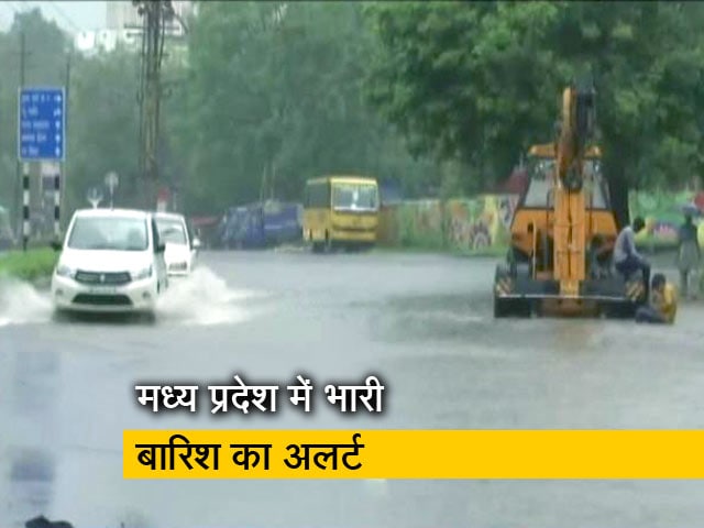 मध्य प्रदेश के 32 जिलों में भारी बारिश के लिए अलर्ट जारी, मौसम विभाग ने किया सतर्क