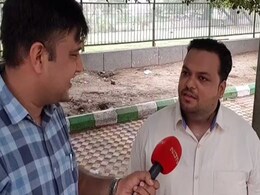 चालान कटने के बाद शख्स ने NDTV से कहा- मैं 23 हजार देकर अपनी 15 हजार की स्कूटी जरूर छुड़ाऊंगा चालान कटने के बाद शख्स ने NDTV से कहा- मैं 23 हजार देकर अपनी 15 हजार की स्कूटी जरूर छुड़ाऊंगा