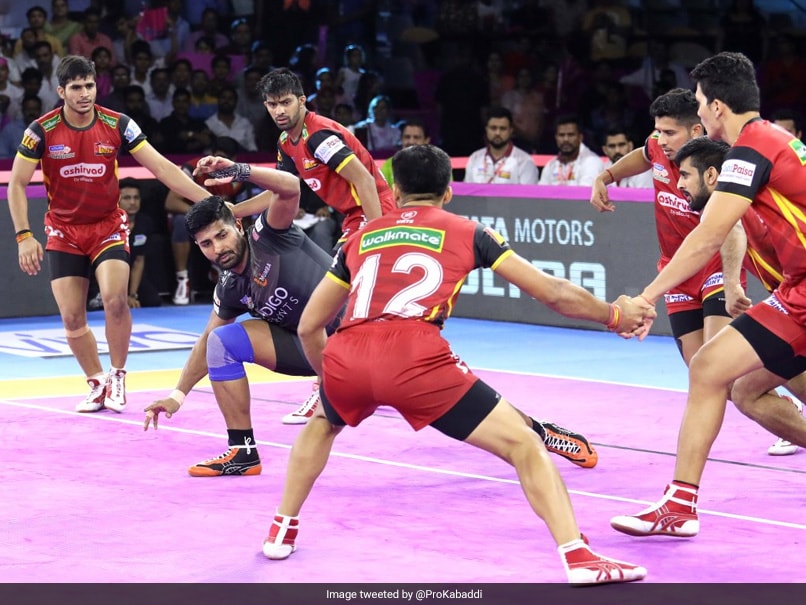 Pro Kabaddi: Bengaluru Bulls Beat U Mumba, Telugu Titans Decimate Jaipur Pink Panthers Pro Kabaddi: Bengaluru Bulls Beat U Mumba, Telugu Titans Decimate Jaipur Pink Panthers