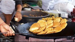 5 Classic Breakfast Places In Kolkata That You Must Try