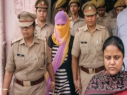 UP Student Who Accused Chinmayanand Of Rape To Move High Court For Bail UP Student Who Accused Chinmayanand Of Rape To Move High Court For Bail