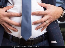 नाश्ता करने के बाद फूल गया है पेट, तो इस मसाले का पानी पीने पर दूर हो जाएगी गैस नाश्ता करने के बाद फूल गया है पेट, तो इस मसाले का पानी पीने पर दूर हो जाएगी गैस