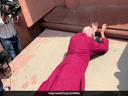 "Ashamed": Archbishop Of Canterbury Lays Down At Jallianwala Memorial "Ashamed": Archbishop Of Canterbury Lays Down At Jallianwala Memorial