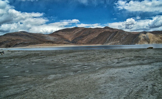 At 13,862 Feet, India's 1st "Frozen-Lake" Marathon To Take Place In Ladakh