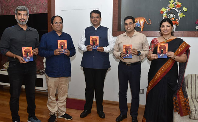 बारहवीं फेल आईपीएस! संघर्ष का रास्ता चुनकर सफल हो गए मनोज शर्मा