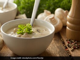 Indian Cooking Tips: Make Creamy Makhana Mushroom Curry For A No-Fuss Dinner
