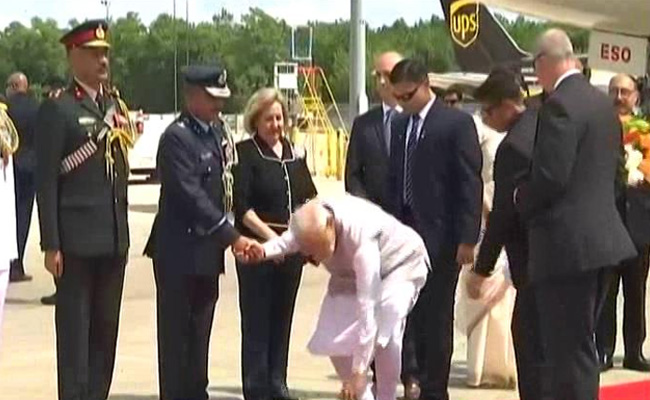 "Attention To Small Things": PM's Gesture At Houston Airport Wins Hearts