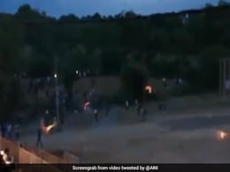 दिवाली पर ये कैसी 'जानलेवा' परंपरा? Indore के 'हिंगोट युद्ध' में बरसे देसी रॉकेट, 35 लोग घायल