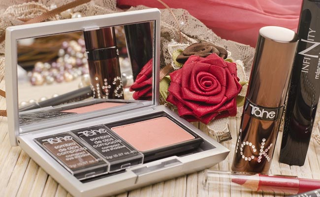 Amazon Great Indian Festival Sale, Deals: 10 Best Offers On Beauty Gift Sets