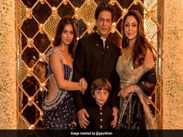 Diwali 2019: From Shah Rukh Khan To The Bachchans, How Bollywood Will Celebrate The Festival Diwali 2019: From Shah Rukh Khan To The Bachchans, How Bollywood Will Celebrate The Festival