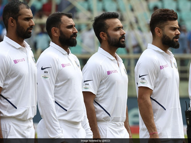 Mahatma Gandhi Jayanti: India Join Swachh Bharat Abhiyaan In 1st Test Against South Africa, Fans Laud Initiative