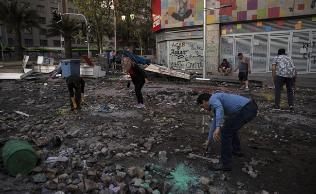 11 Dead After Violent Protests In Chile, Overnight Curfew For Third Day