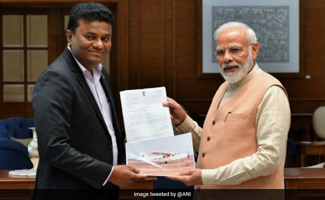 PM Modi Meets Pilot Who Built Aircraft From Scratch On His Terrace