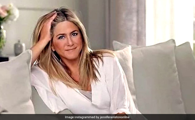 Jennifer Aniston 'Didn't Mean To Break Instagram.' Thanks Fans For The 'Glitchy' Welcome