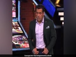 <i>Bigg Boss 13</i> Written Update, October 19, 2019: Salman Khan Declares Rashami, Mahira And Asim Safe, Siddharth Shukla Wins Power Card <i>Bigg Boss 13</i> Written Update, October 19, 2019: Salman Khan Declares Rashami, Mahira And Asim Safe, Siddharth Shukla Wins Power Card