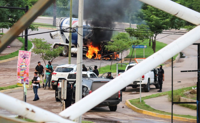 Security Forces Forced To Free El Chapo's Son As Mexican Cartel Attacks