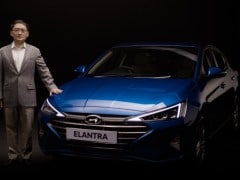 2019 Hyundai Elantra Launched With Connected Car Tech; Prices Start At Rs. 15.89 Lakh