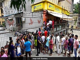 Probe Agency Raids Ex PMC Bank Director's Mumbai Apartment Probe Agency Raids Ex PMC Bank Director's Mumbai Apartment