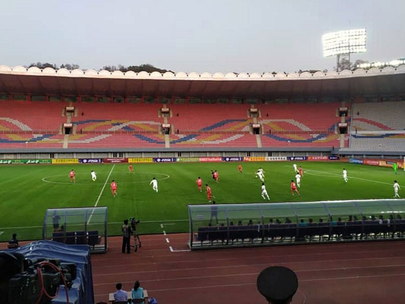 World Cup Qualifiers: No Goals, No Fans, No TV: Koreas Draw In Blacked-Out Match