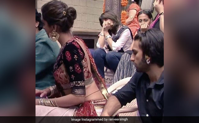 Ranveer Singh Had His Eyes On Deepika Padukone Since 2013; '7 Years On, Nothing Has Changed,' She Comments