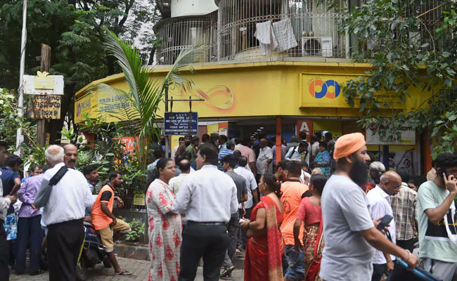 High Court Seeks Centre, RBI Response On Insuring PMC Bank Customers