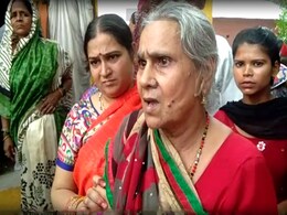 योगी आदित्यनाथ से मुलाकात के बाद बोलीं कमलेश तिवारी की मां- 'उम्मीद के मुताबिक नहीं थे CM के हावभाव', जरूरत पड़ी तो... योगी आदित्यनाथ से मुलाकात के बाद बोलीं कमलेश तिवारी की मां- 'उम्मीद के मुताबिक नहीं थे CM के हावभाव', जरूरत पड़ी तो...