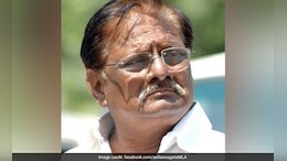 'पैसे घेऊन मतदान न करणे गुन्हा नाही' माजी आमदाराचा अजब सल्ला