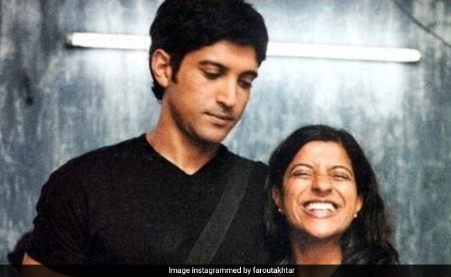 '<i>Bas Oscar Le Aana</i>,' Farhan Akhtar Writes In His Birthday Note For Sister Zoya Akhtar