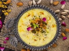 Watch: Make Apple Basundi Dessert At Home With This Recipe Video Watch: Make Apple Basundi Dessert At Home With This Recipe Video