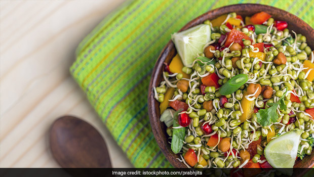 Add This High-Protein Sprouts And Paneer Salad To Your Weight Loss Diet