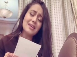 नेहा कक्कड़ ने गाया ऐसा दर्द भरा गाना, सोशल मीडिया पर थम नहीं रहे फैन्स के आंसू- देखें Viral Video नेहा कक्कड़ ने गाया ऐसा दर्द भरा गाना, सोशल मीडिया पर थम नहीं रहे फैन्स के आंसू- देखें Viral Video