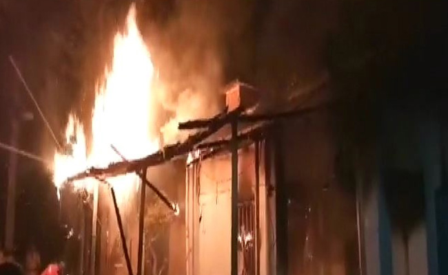 3 Cops Injured, Police Station, Vehicles Set On Fire In Bengal By Mob