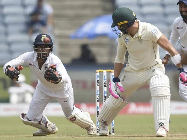 Wriddhiman Sahas Juggling Act Accounts For Faf du Plessis. Watch Video Wriddhiman Sahas Juggling Act Accounts For Faf du Plessis. Watch Video