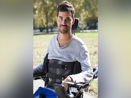 Paralysed Man Walks Again, Thanks To Brain-Controlled Exoskeleton Paralysed Man Walks Again, Thanks To Brain-Controlled Exoskeleton