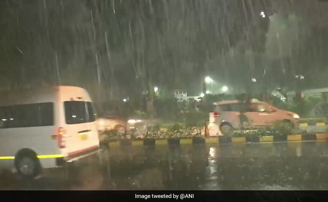 हरियाणा और पंजाब के कुछ हिस्सों में हल्की बारिश, न्यूनतम तापमान सामान्य के करीब