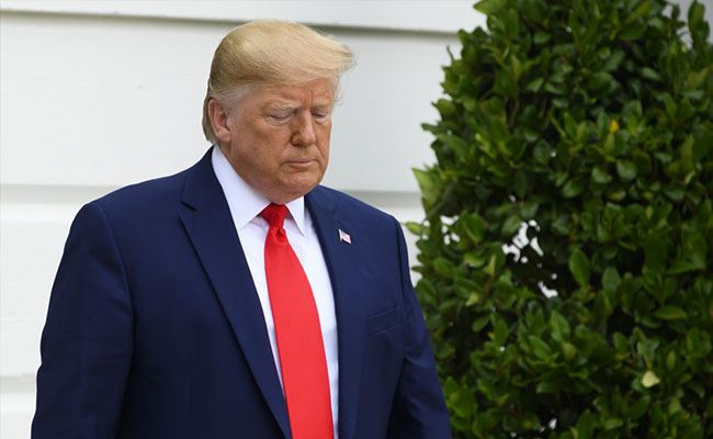 New Texts Show US Diplomat Pushing Ukraine On Probe For Trump Meeting