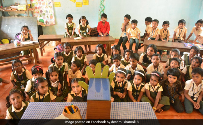 Meet Pepe, "Hand-Washing Robot" Inspiring Students On Sanitation