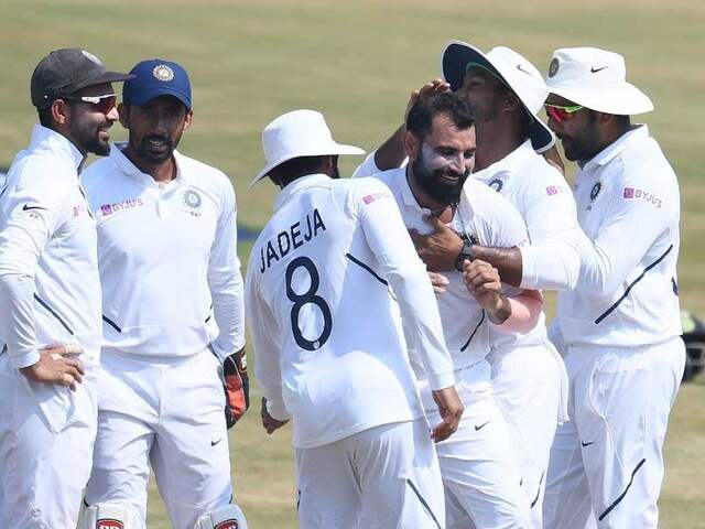 India vs South Africa 2nd Test, Day 3 LIVE Score, IND vs SA Live Cricket Score: South Africa Lose 5th Wicket As Mohammed Shami, Umesh Yadav Shine India vs South Africa 2nd Test, Day 3 LIVE Score, IND vs SA Live Cricket Score: South Africa Lose 5th Wicket As Mohammed Shami, Umesh Yadav Shine