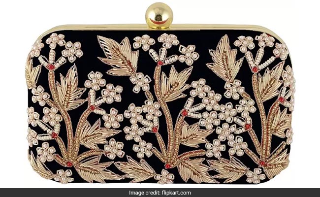 Flipkart Big Billion Days Sale: 7 Gorgeous Clutches For Under Rs 1,000