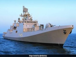 Cyclone Kyarr: Navy Rescues 17 Fishermen From Sinking Boat Near Mumbai Cyclone Kyarr: Navy Rescues 17 Fishermen From Sinking Boat Near Mumbai